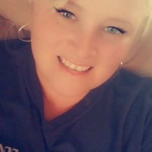 Meet your Posher, Sara jane